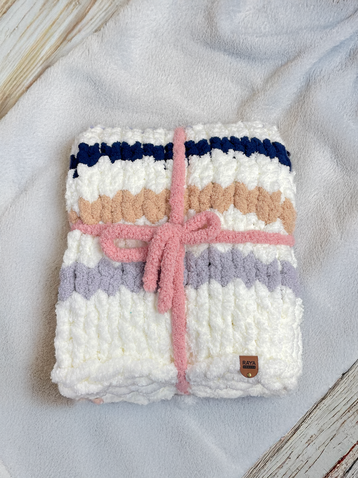 Handmade chunky chenille yarn blanket - Multicolor