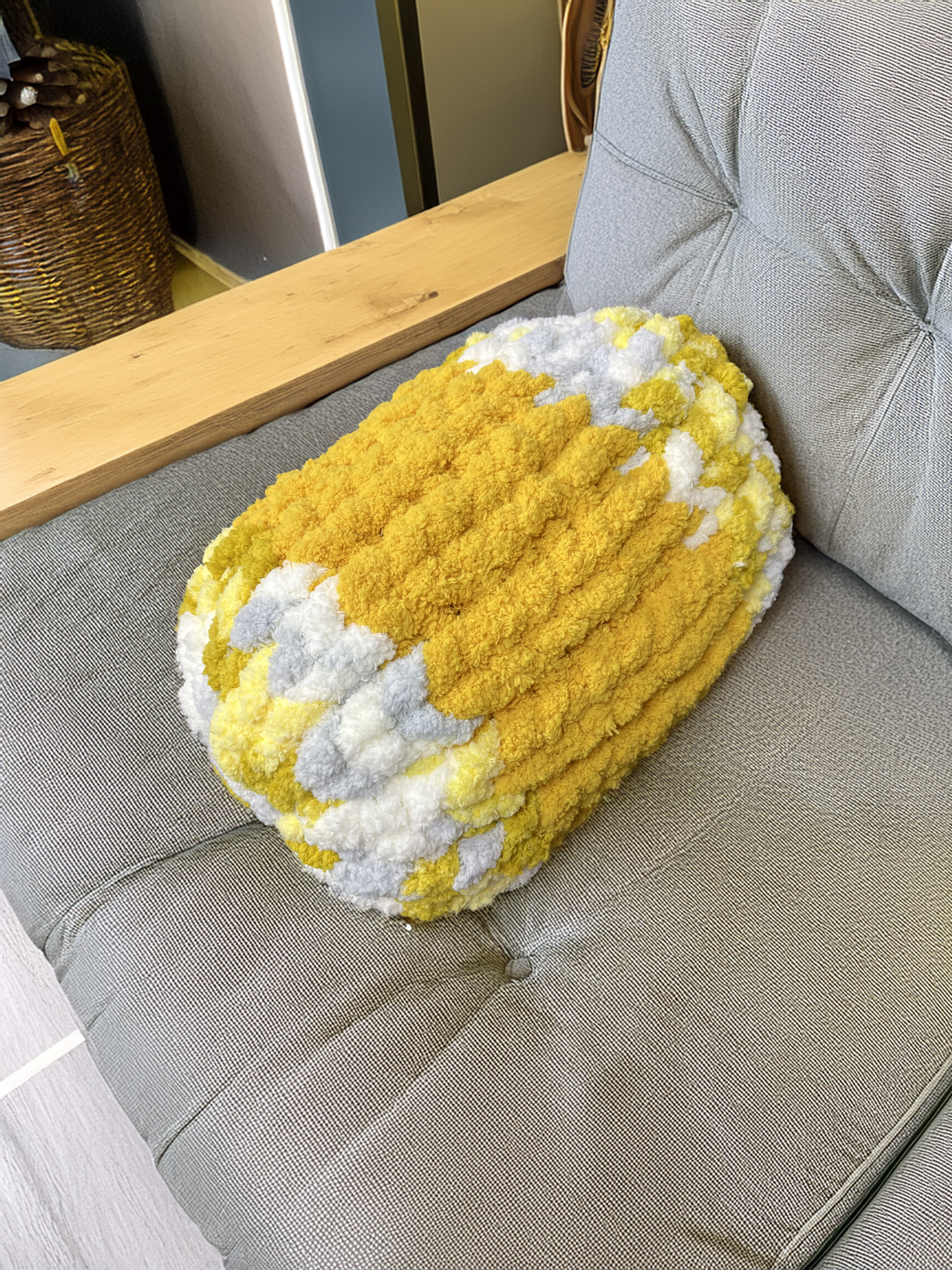 Handmade chunky chenille yarn blanket & pillow set - Green