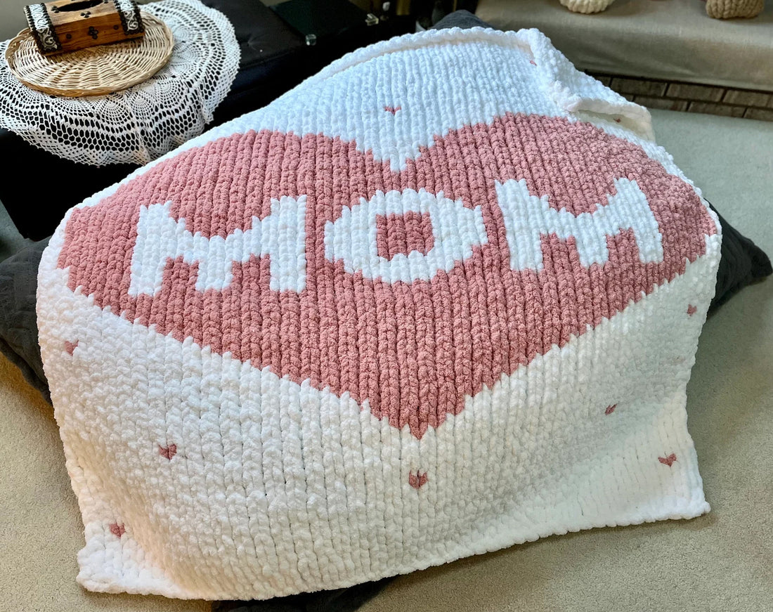 The Perfect Cozy Gift for Mom: A Hand-Knitted Blanket from the Heart