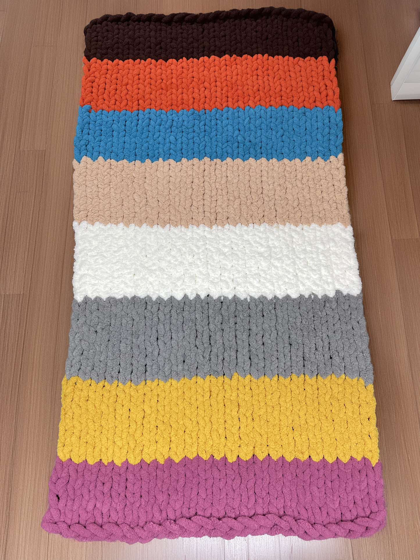 "Handmade chunky chenille yarn blanket" - Multicolor