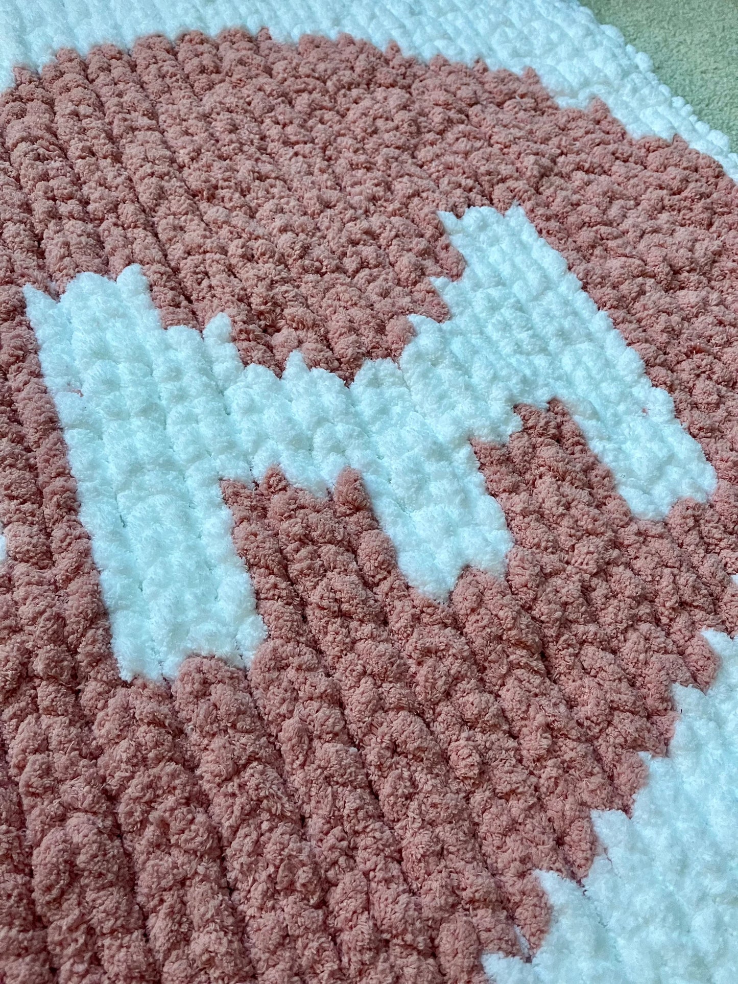 Chunky blanket a perfect mother gift for moms