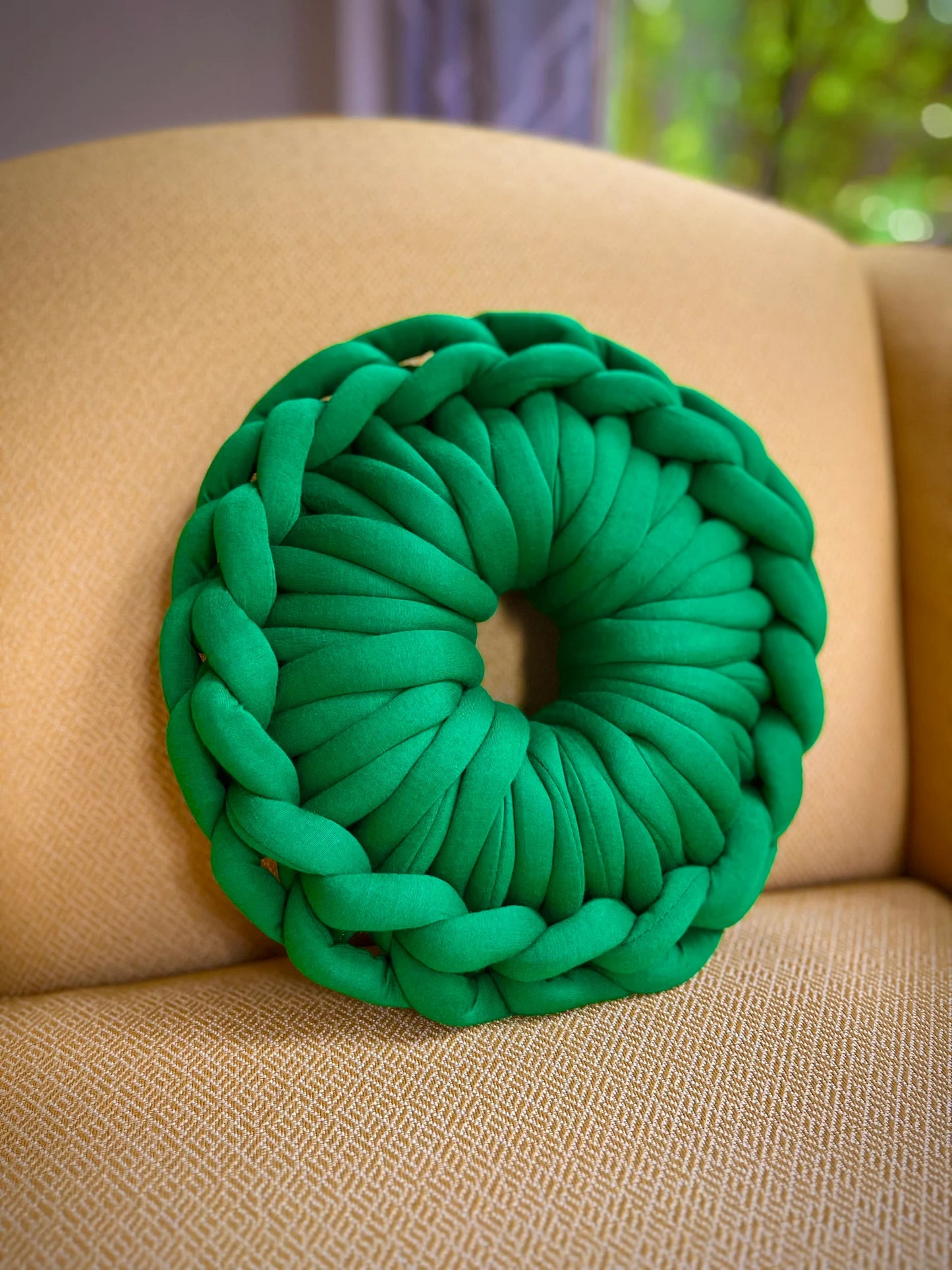 Hand crochet rounded shape pillow/cushion tube yarn.