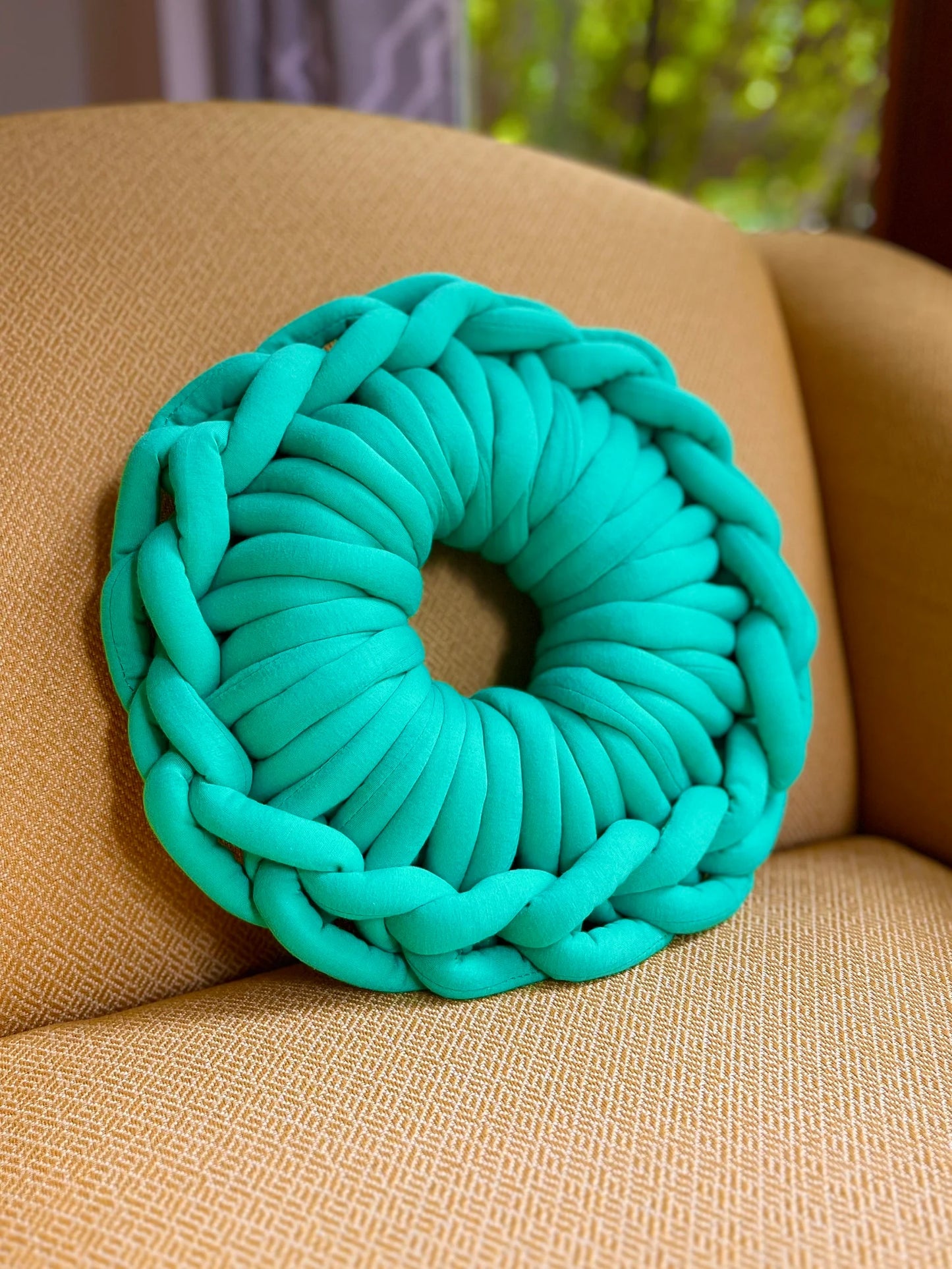 Hand crochet rounded shape pillow/cushion tube yarn.