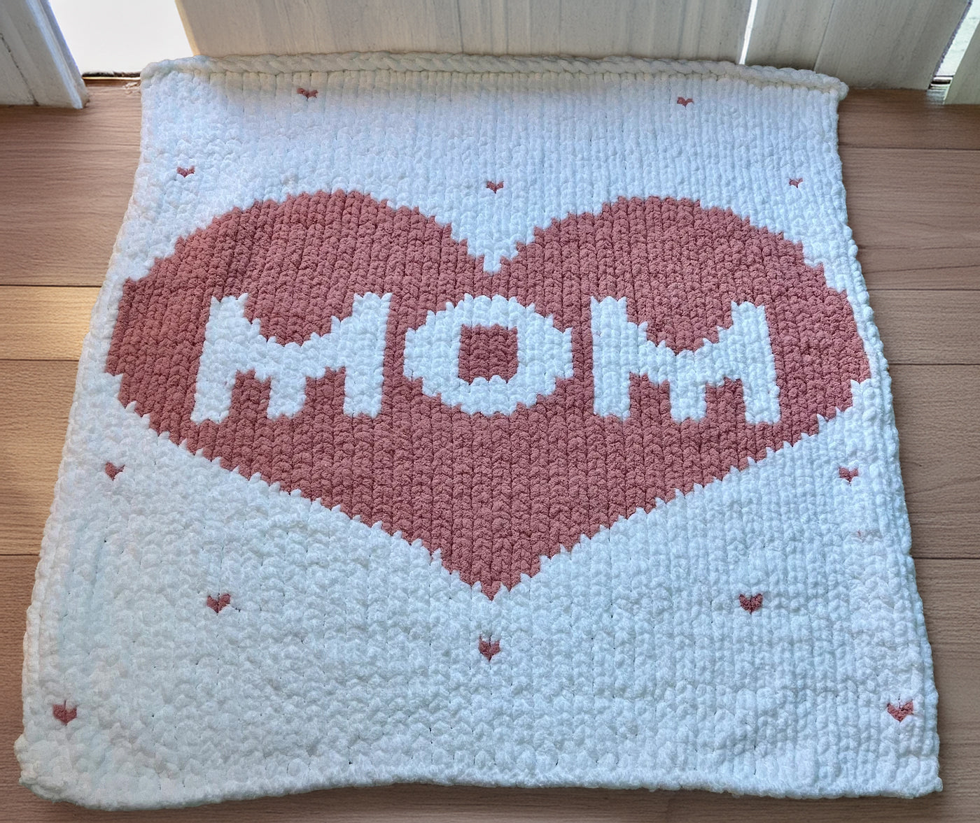 Chunky blanket a perfect mother gift for moms